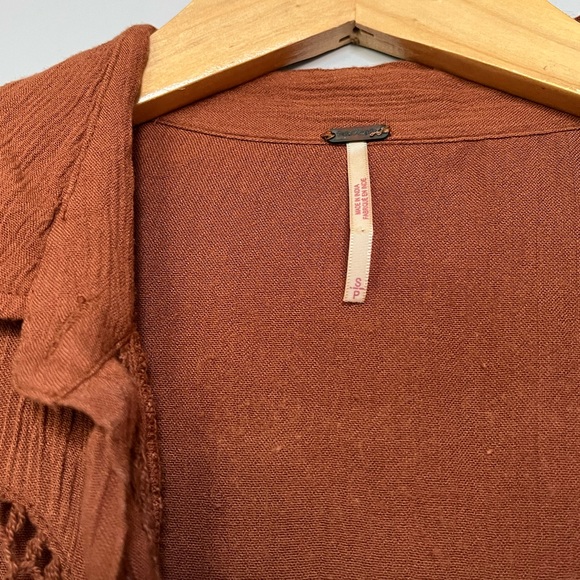 Free People Katie Bird Button down shirt size small - rust - Picture 5 of 7